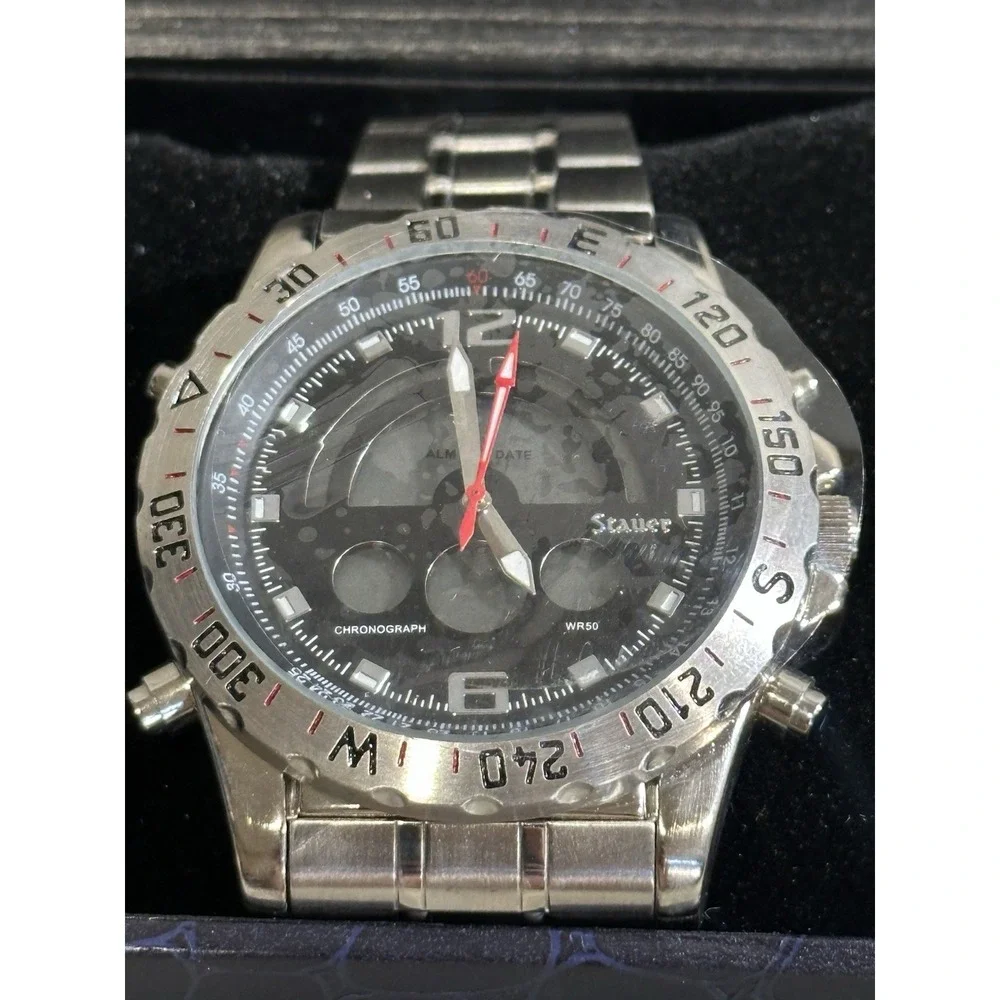 Staur Men's Watch‎ New Open Box Needs Batteries)